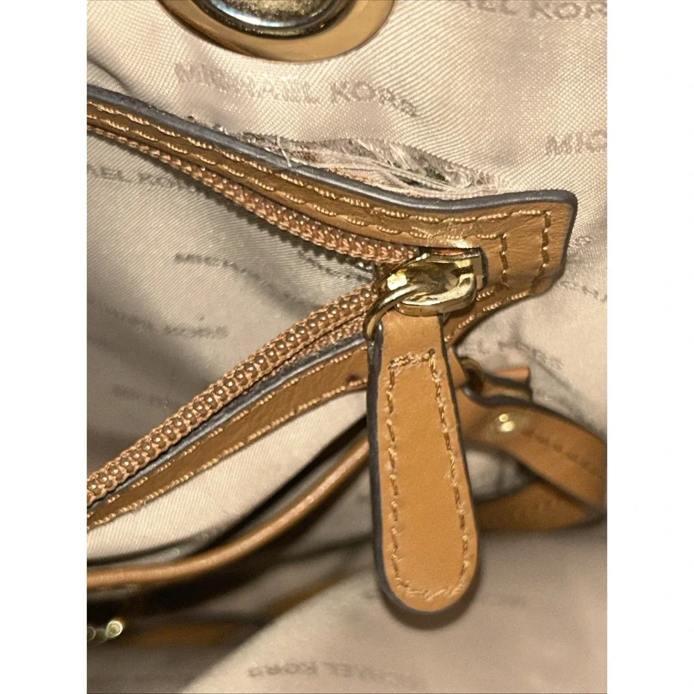 Michael Kors Jet Set Travel Large Mk Signature Logo Tote Handbag Brown 30S11T4B